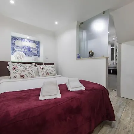 Alfama Lovely -