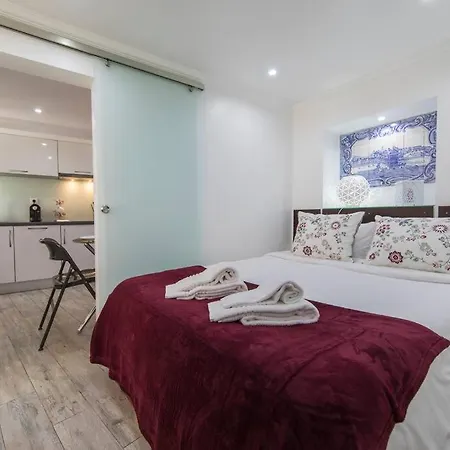 Apartment Panteao House In Alfama - With A/c Lisbon